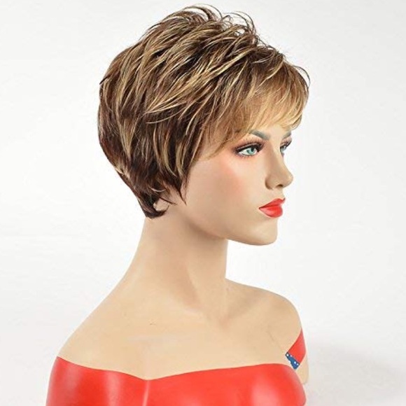 ?Short cut sassy full  Cap Wig? *NWT*